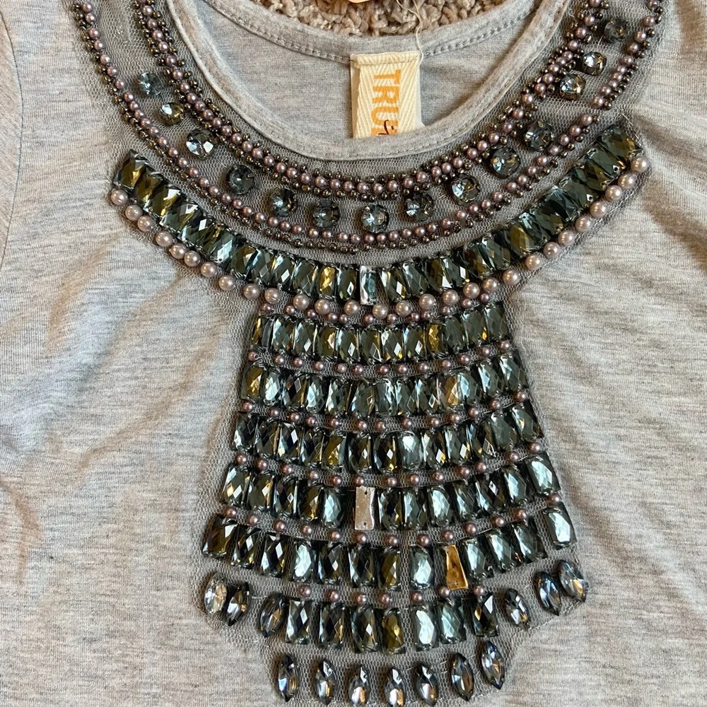 Boutique Beaded Jewelled Grey Long-Sleeve Girls' Tee‎ sz 8 Missing Jewels NWT